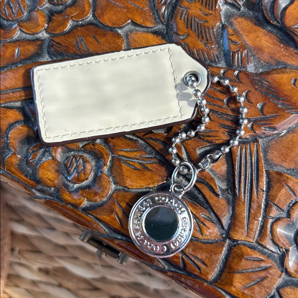 Coach Hangtag Bundle - Picture 7 of 7